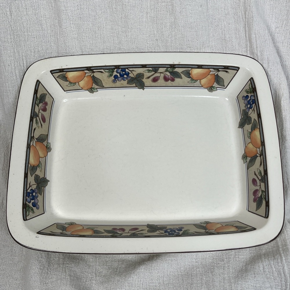 Mikasa Garden Harvest Lasagna Baker Casserole Intaglio Art French Country
